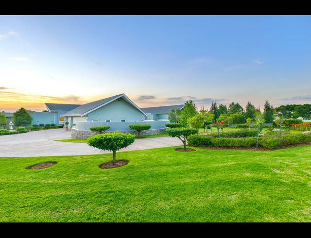 4 BEDROOM HOUSE FOR SALE IN DUNBLANE LIFESTYLE & EQUESTRIAN ESTATE